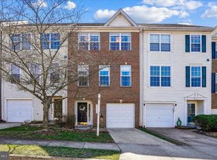 45558 Lakemont Sq, Sterling, VA 20165