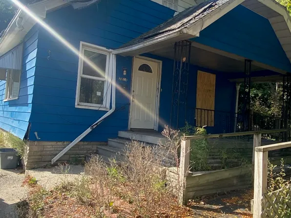 3801 W Ct, Flint, MI 48532
