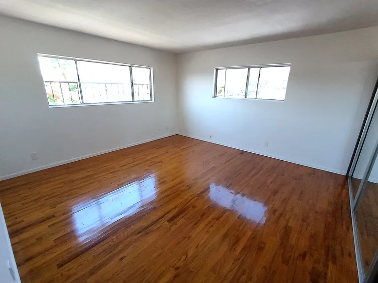 5314 W 138th St — Photo 33