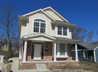 1247 E Forteen Mile Rd, Birmingham, MI 48009