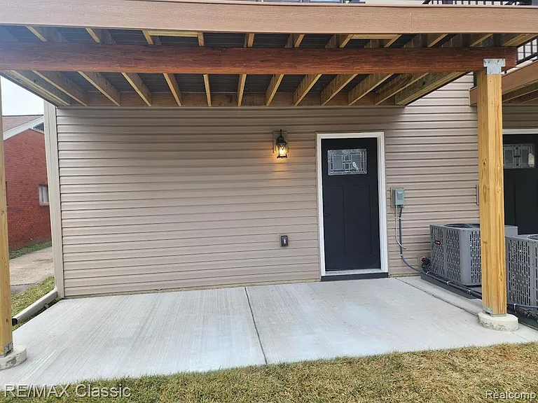 2505 N Campbell Rd #1 — Photo 35