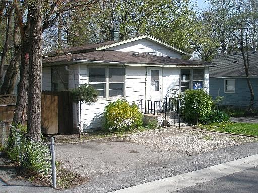 1st image of 24536 W Luther Ave