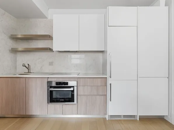 21 Beacon St APT 11, Boston, MA 02108