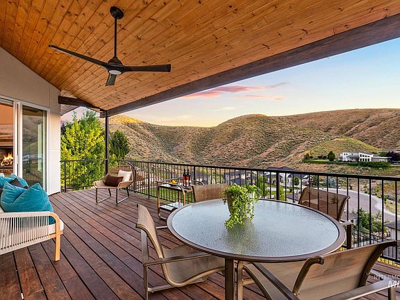4th image of 4109 N Eyrie Way