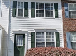 927 SE Redwood Dr NE, Norcross, GA 30093