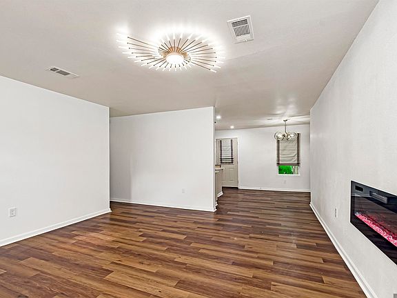 5th image of 6959 Silverleaf Ave