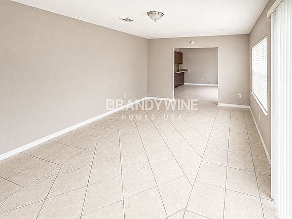 5th image of 3137 Overdale St