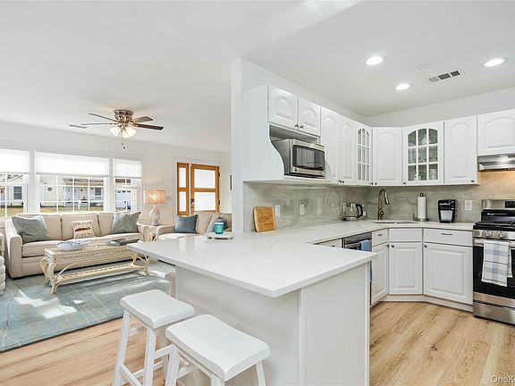 2nd image of 4 Southwind Road