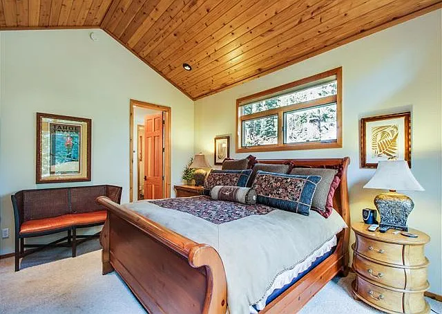 606 White Fir — Photo 24