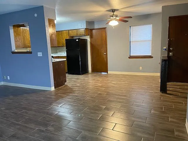 2 bed, 1200 sqft, $980 — Photo 4