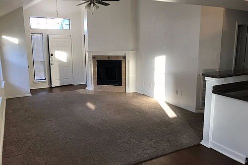 5th image of 6744 Driffield Cir E
