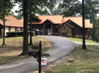 185 Ironwood Ln, Big Sandy, TN 38221