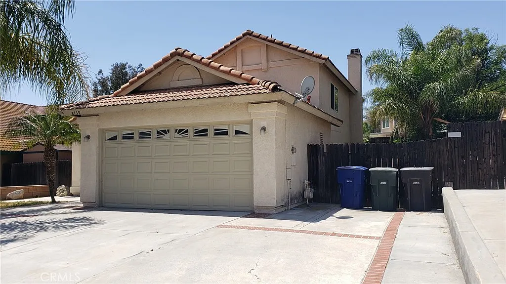 4 bed, 1840 sqft, $3,400 — Photo 3