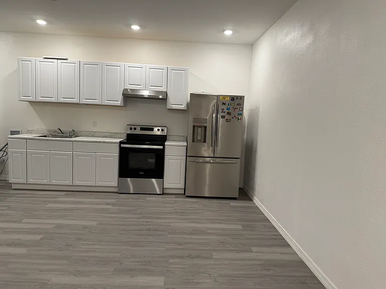 122 Henry Stevens Dr — Photo 6