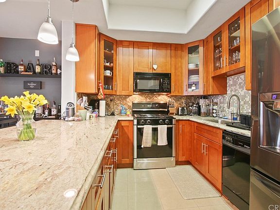 2nd image of 4477 Woodman Ave APT 214