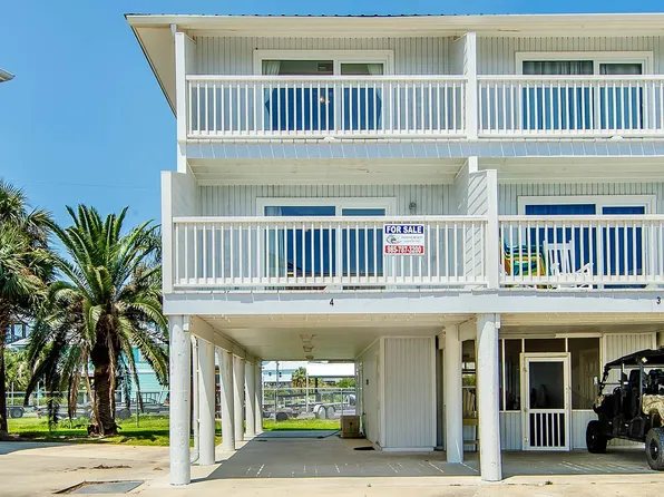 411 Admiral Craik Dr #4, Grand Isle, LA 70358