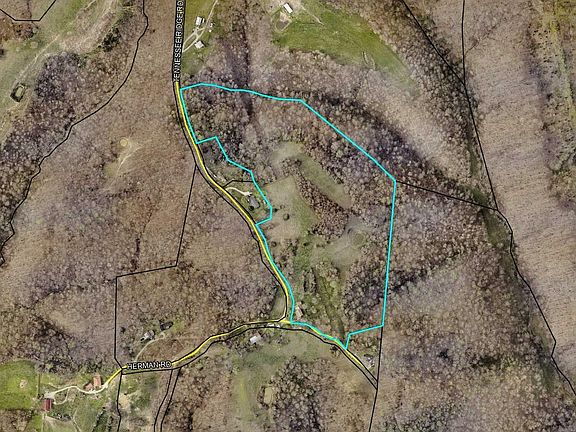 2nd image of 1525 Tennessee Ridge Rd