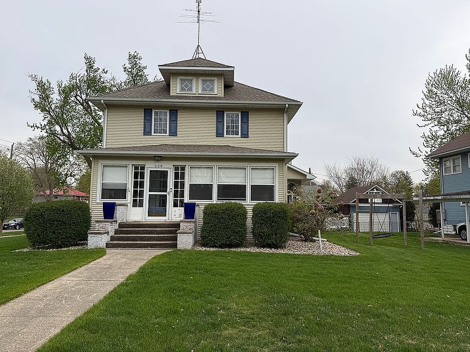 2nd image of 229 Geneseo St