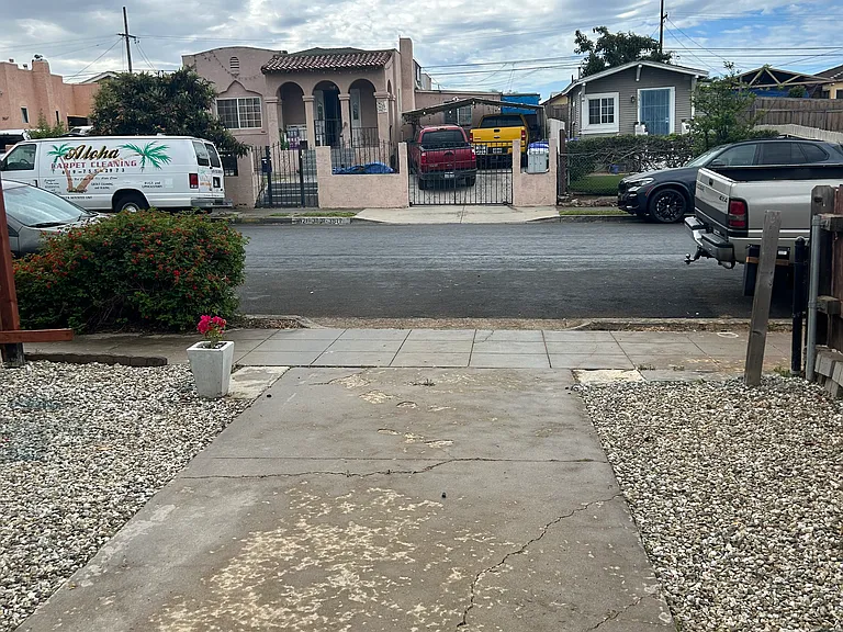 3820 Florence St — Photo 8