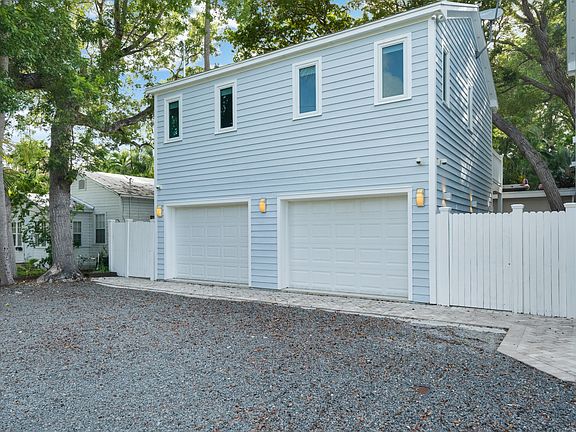4th image of 1409 Whalton St