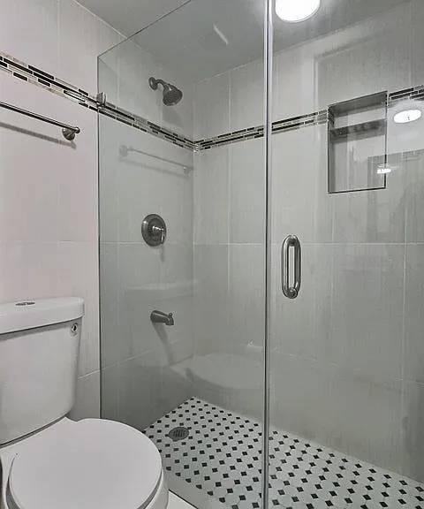 2652 Riverside Dr #0 — Photo 11