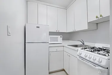 Rented by Anchor Associates