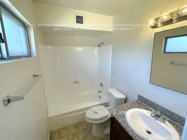 5629 W Puget Ave — Photo 9