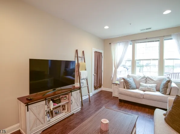 5112 Sanctuary Blvd #112, Riverdale Boro, NJ 07457