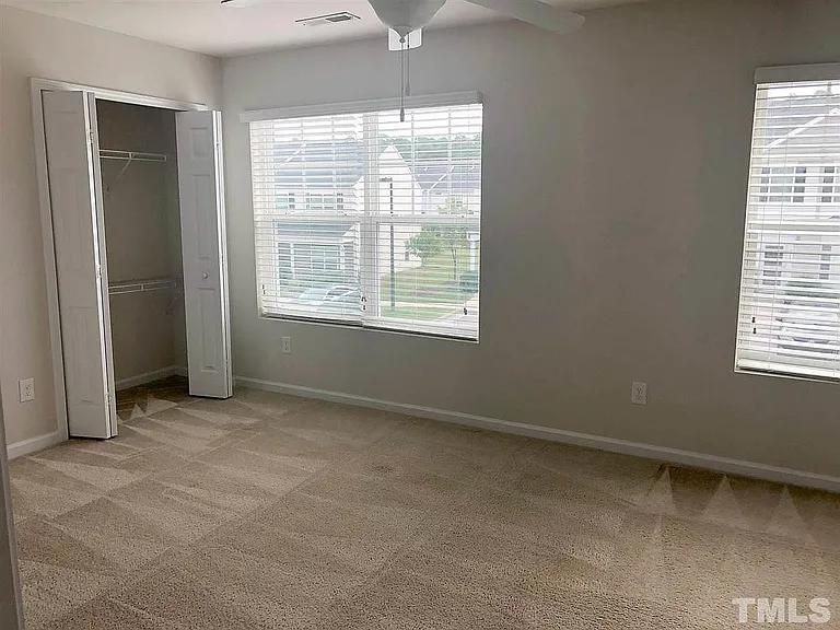 1304 Cozart St #310 — Photo 9