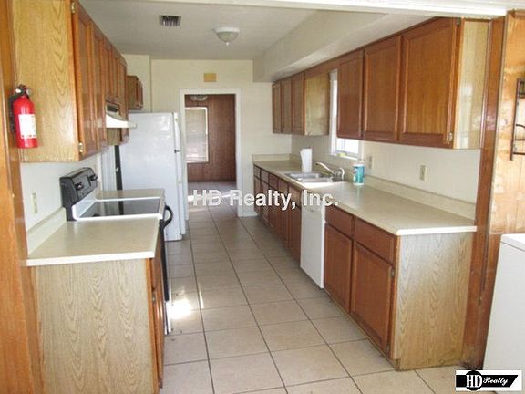 5th image of 1741 S Apopka Blvd