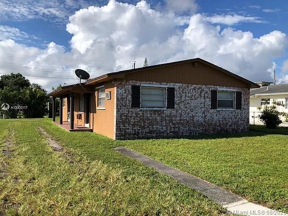 5th image of 6162 SW 42nd Pl #12