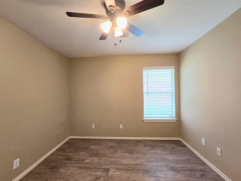 147 W Russet Grove Cir — Photo 29
