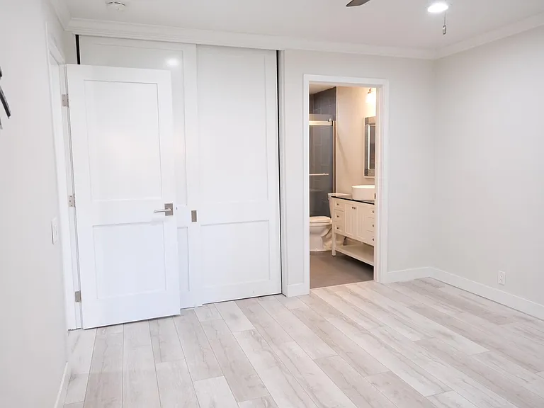 19185 Shoreline Ln #1 — Photo 6