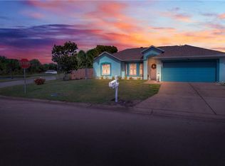 901 Turnstone Ln, Winter Haven, FL 33880