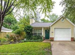 3207 W Wildflower St, Fayetteville, AR 72704