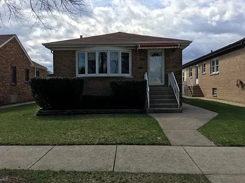2910 Emerson St photo 1