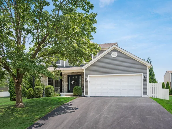 2160 Landcrest Dr, Lancaster, OH 43130