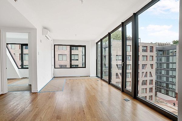 1st image of 54 Noll St #8202