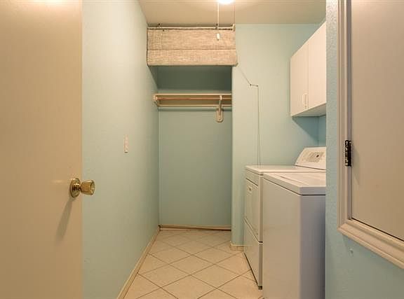 4th image of 209 W Morningside Dr