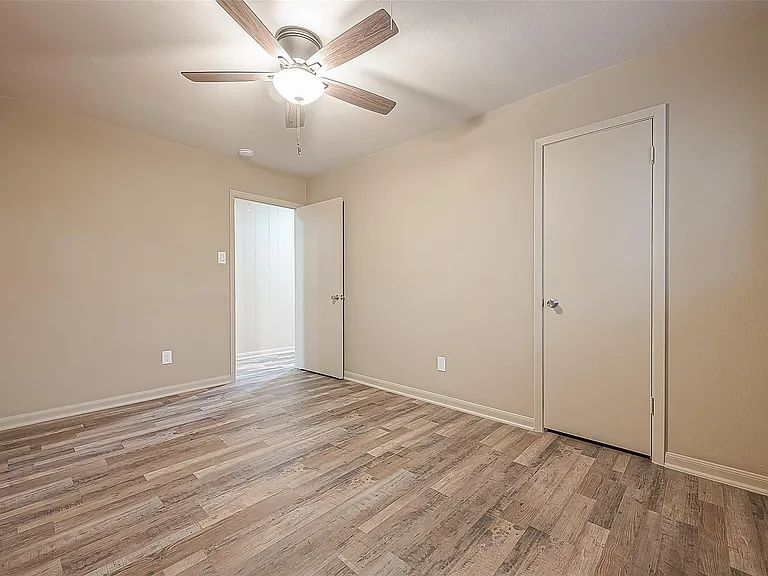 722 Venice St — Photo 21