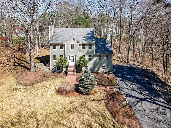 4th image of 255 Hay Meadow Rd