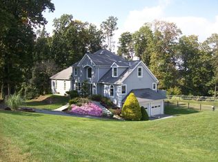 564 Camargo Rd, Quarryville, PA 17566