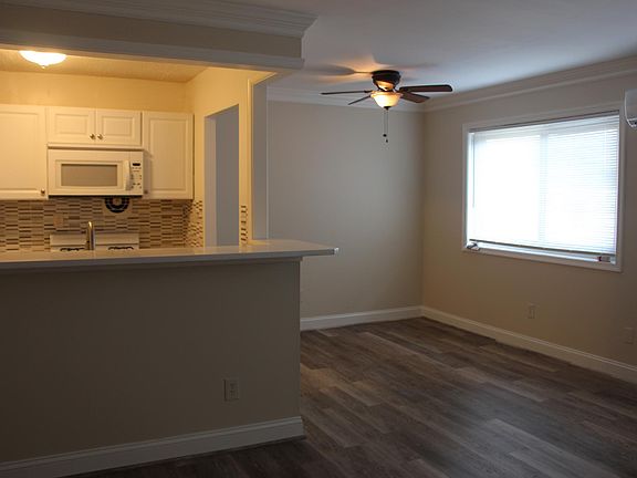 2nd image of 1133 N Randolph St APT 301