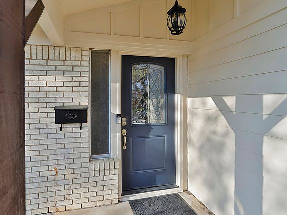 3rd image of 7217 Green Meadow Dr