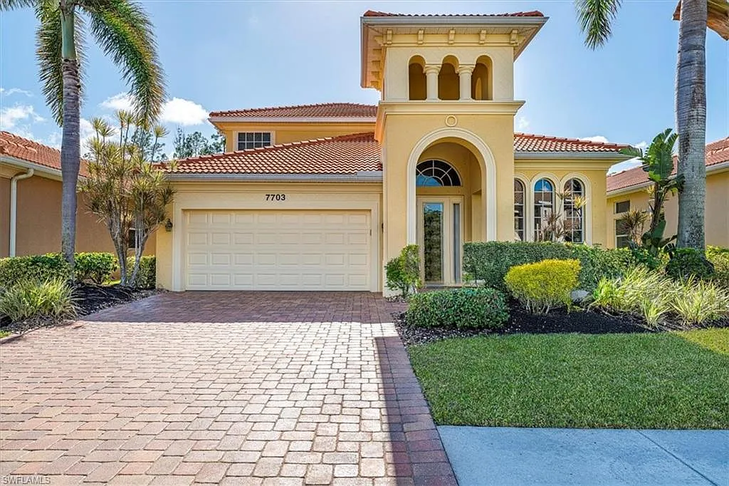 4 bed, 4.0 bath, 3328 sqft, $7,500 — Photo 1