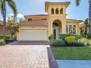 7703 Martino Cir, Naples, FL 34112