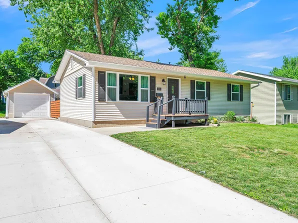 508 21st St #104, Spirit Lake, IA 51360