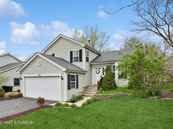 27W252 Churchill Rd, Winfield, IL 60190
