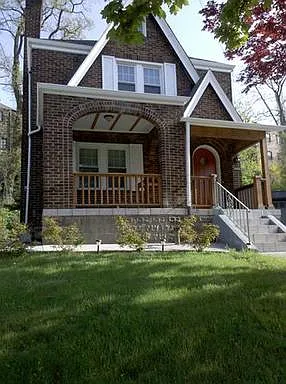5483 Pocusset St photo 1
