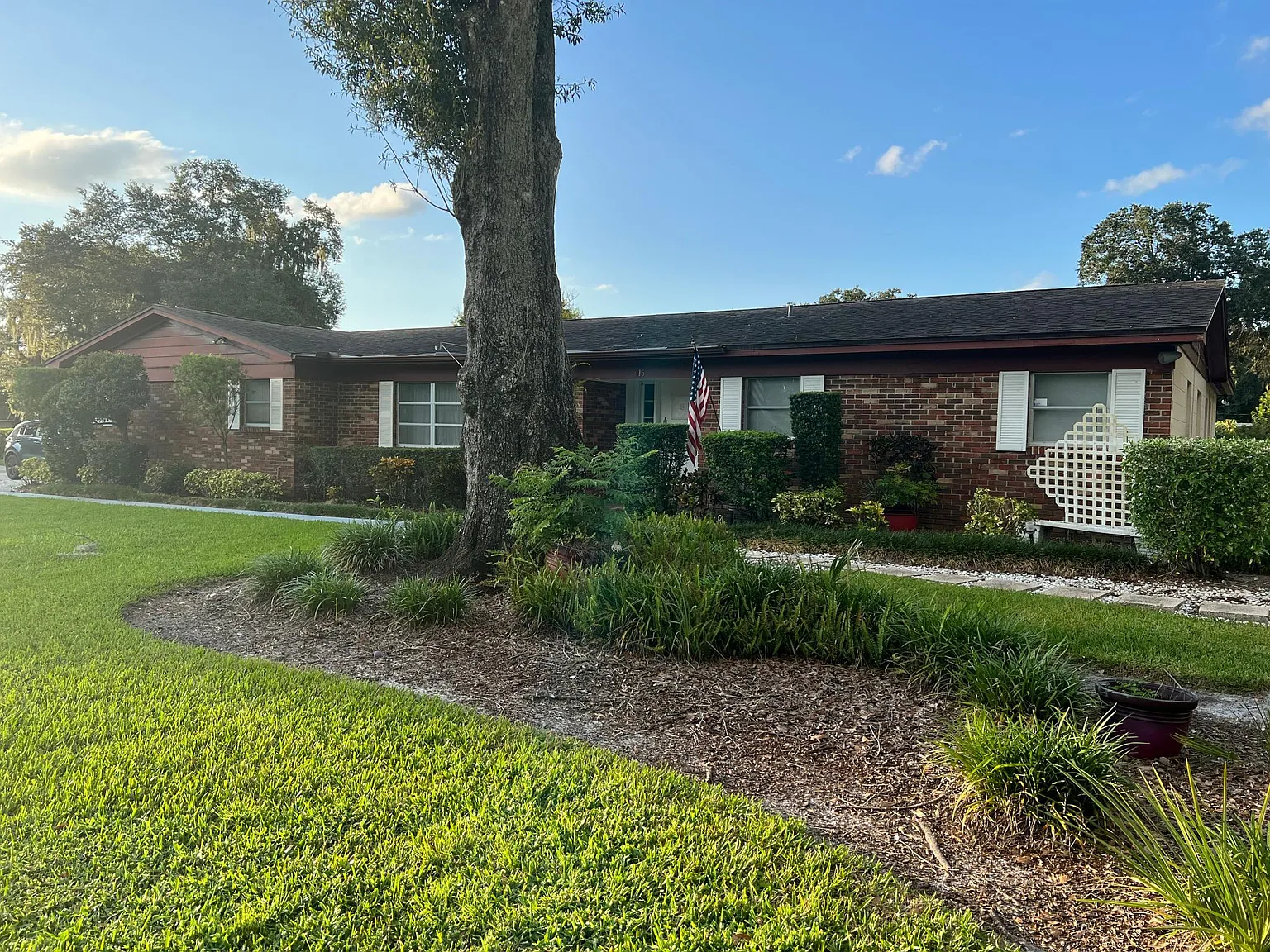 3 bed, 1944 sqft, $2,500 — Photo 3